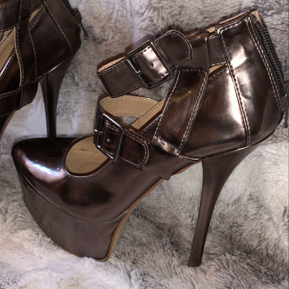 New Metallic Heels